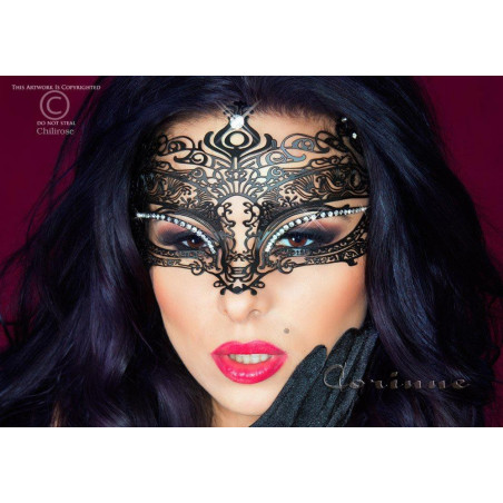 Masque noir en métal filigrané et strass
